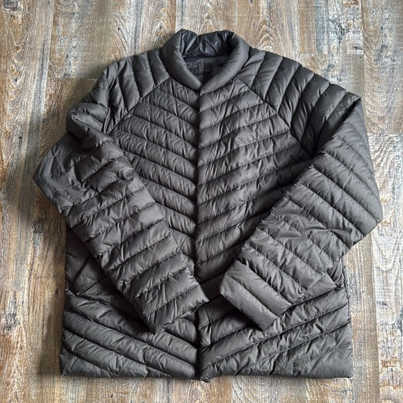 Lululemon | Snap Down Jacket- Grey Goose Down - Picture 6 of 12